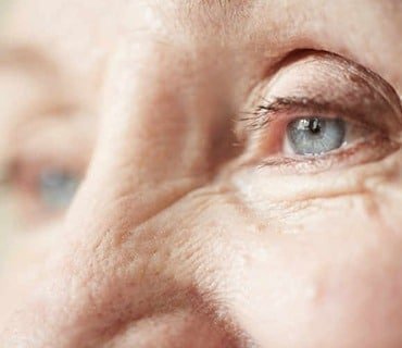 sadighi ophtalmologue service CATARACTE