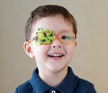 sadighi ophtalmologue service Strabisme